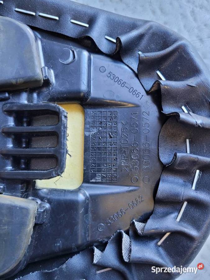 Kawasaki ninja Z 650 1722 siedzenie kanapa fotel Nowy Tomyśl