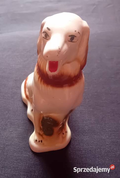 Porcelanowa figurka pies seter Około połowy XX w Koźminek