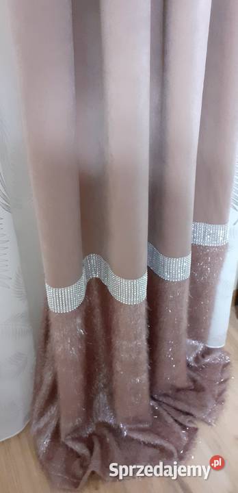 Zasłony velvet z błyszczącym włosem mazowieckie