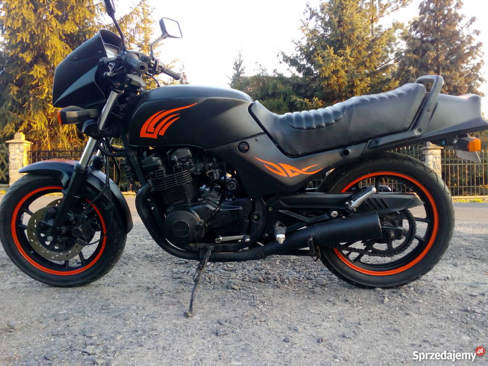SUZUKI Gsx 550 es Legnica