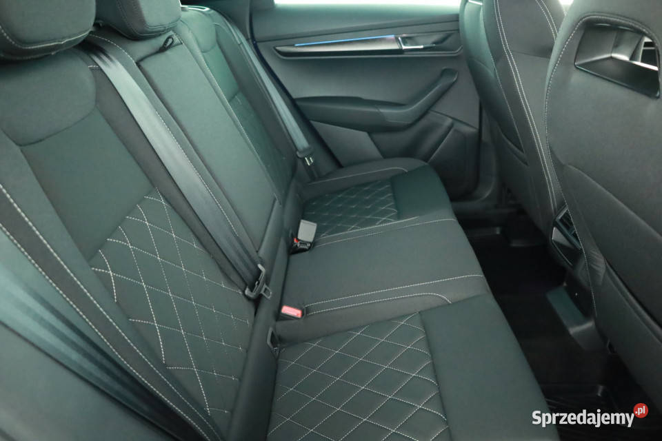 Skoda Karoq 15 TSI Karoq