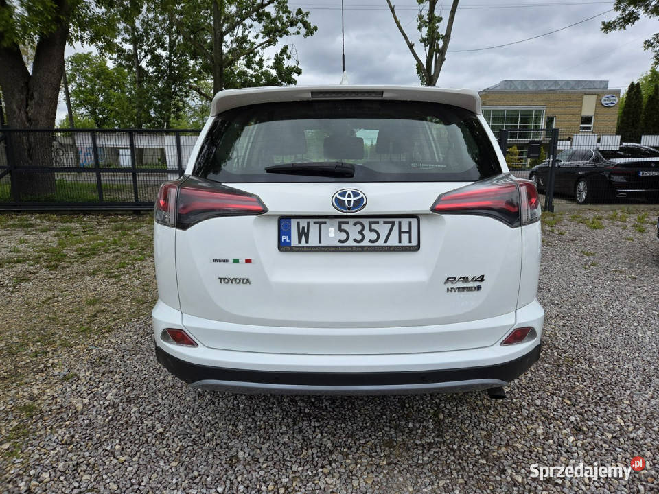Toyota RAV4 25 Hybrid 178 Navi PDC Ast Pasa El 2500cm3
