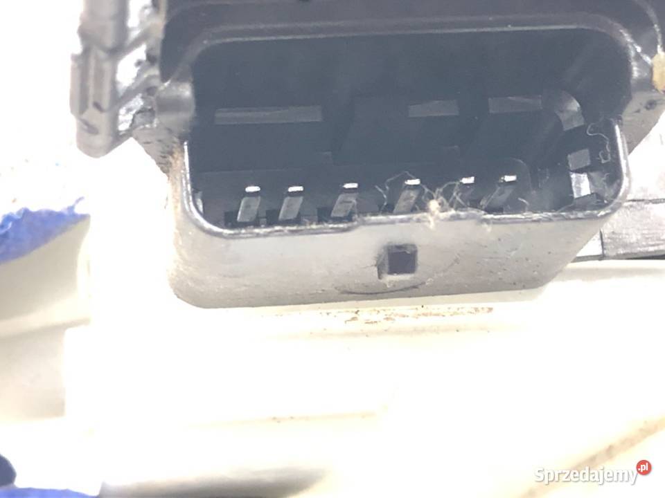 ZAMEK DRZWI PRAWY TYŁ PEUGEOT 208 II Hatchback sprzedam