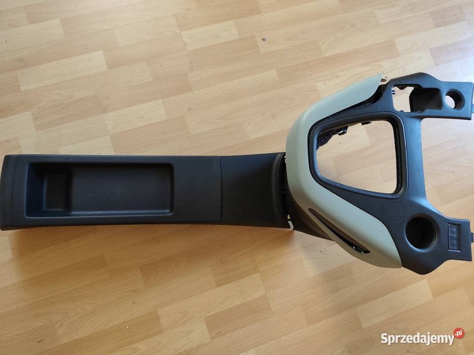 Tunel środkowy osłona Berlingo Partner itp sprzedam