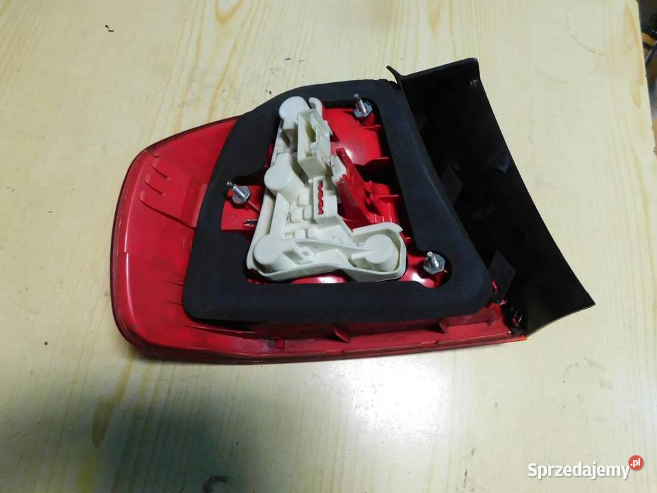 BMW 3 E90 lampa prawa 34330 WYSYŁKA śląskie Żory