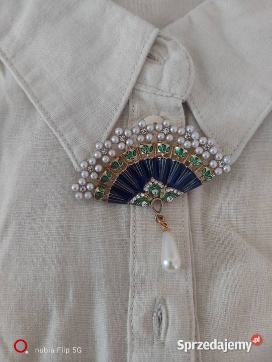 Broszka wachlarz z perłą Broszki warmińsko-mazurskie sprzedam