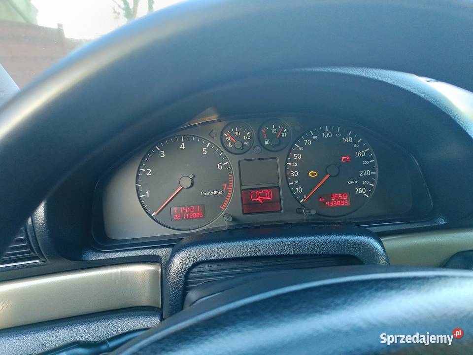 Sprzedam audi A4 B5 Avant 18 125 LPG 2000r