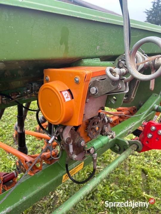 Siewnik zbożowy Amazone D8 25 Special Amazone sprzedam