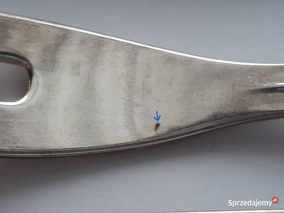 Posrebrzane widelce serwingowe do serwowania