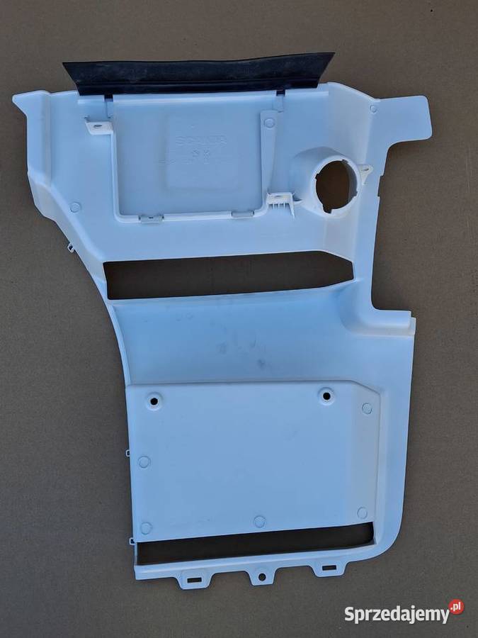 SCANIA R S OBUDOWA WNĘKA STOPNIA STOPNICY LEWEJ Bieleń