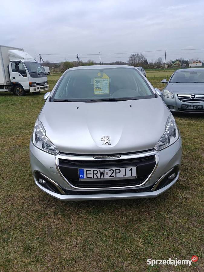 Peugeot 208 12 benzyna Podkonice Miejskie