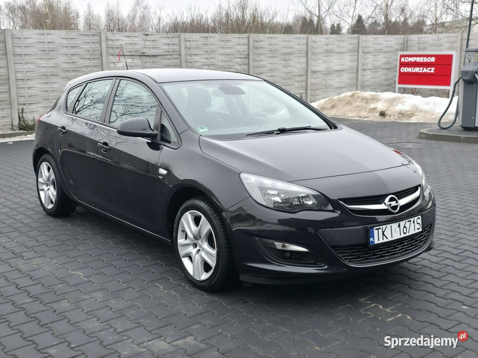 Opel Astra 14 Benzyna Serwisowany Gwarancja światła do jazdy dziennej Piekoszów