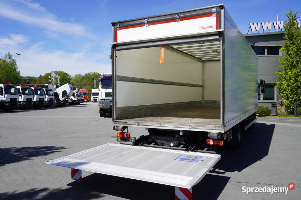 DAF LF 12210 kontener 18 palet z windą 50 małopolskie Kraków