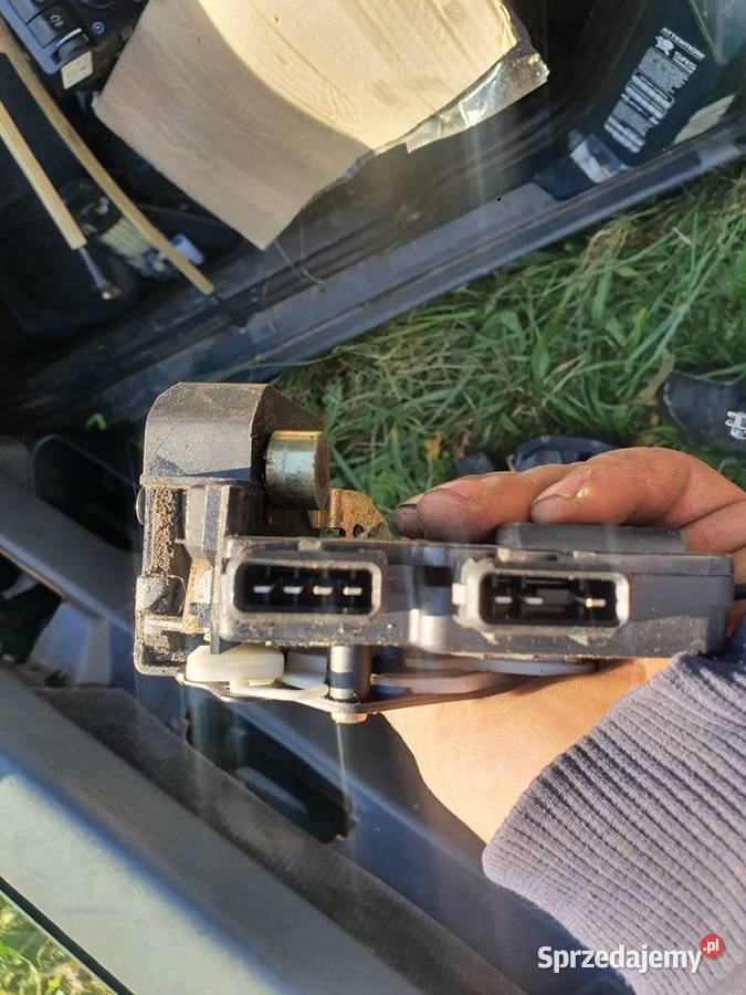 Zamek drzwi tylnych prawych prawy tył Volvo s70 Zamki, wkładki i kluczyki