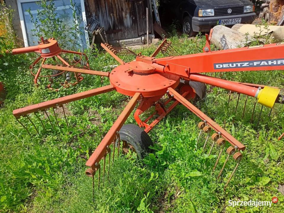 Zgrabiarka karuzelowa Deutz Fahr KS 85 DN nieuszkodzony