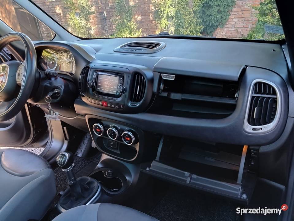 Fiat 500L 123 16 Multijet 105 Klimatronic ASR (kontrola trakcji) Nieznanowice