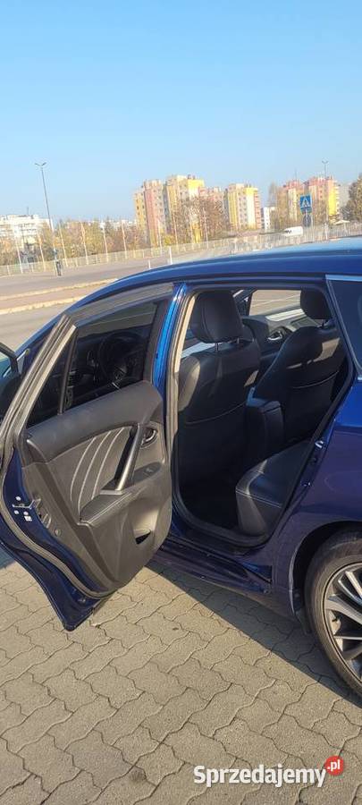 Toyota Avensis Combi Diesel Premium Polski Salon