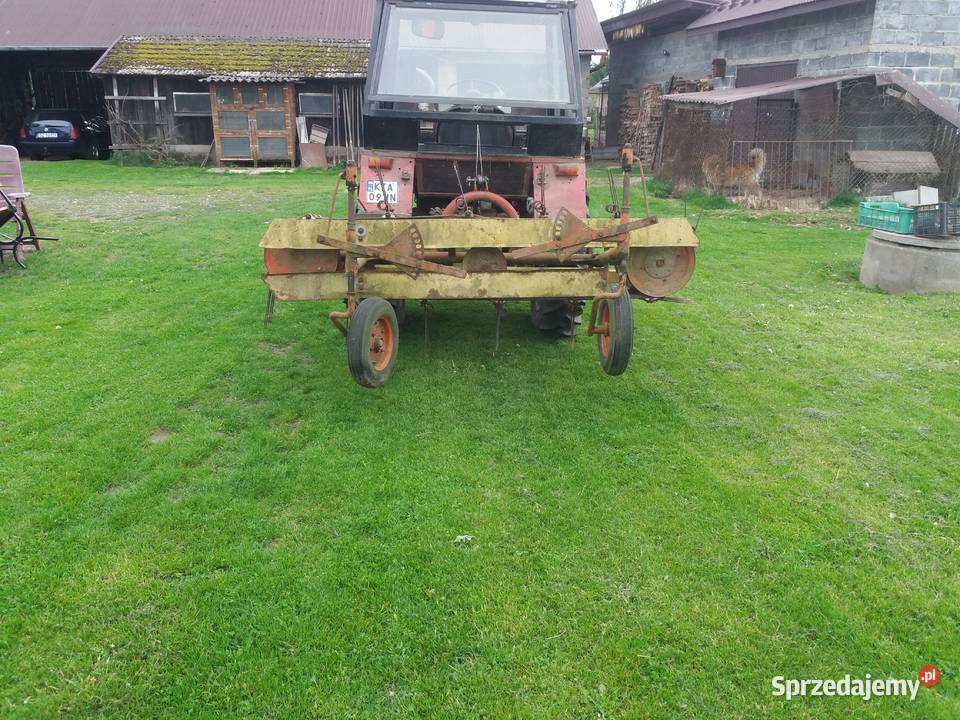 Sprzedam zgrabiarkę taśmową Zakliczyn