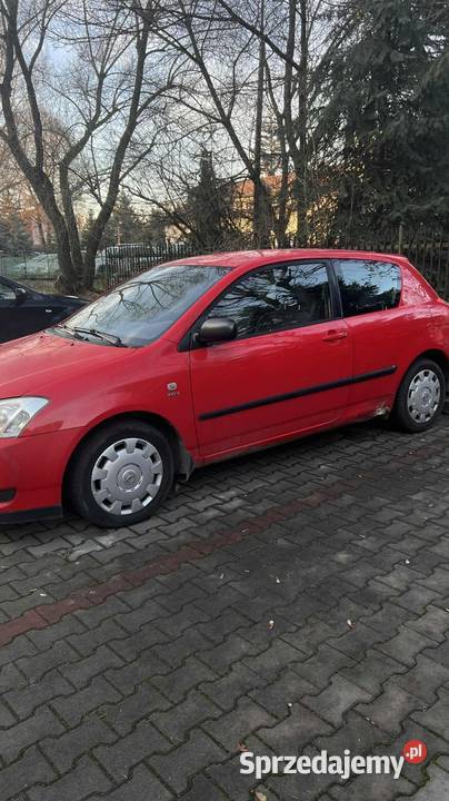 toyota corola 2003 gaz benzin 1KM