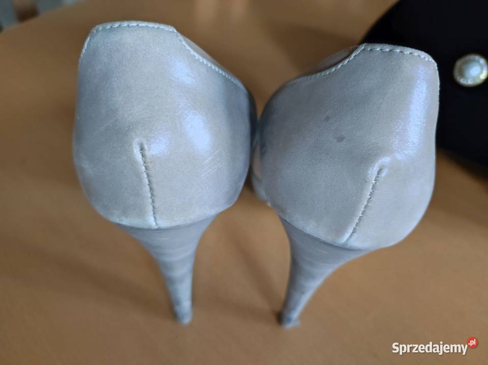 buty czółenka szpilki na platformie eleganckie 25.7cm Kielce