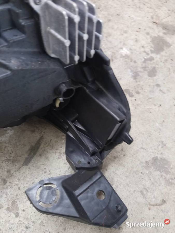 Reflektor lewy corsa f i lux full LED valeo Rzeszów