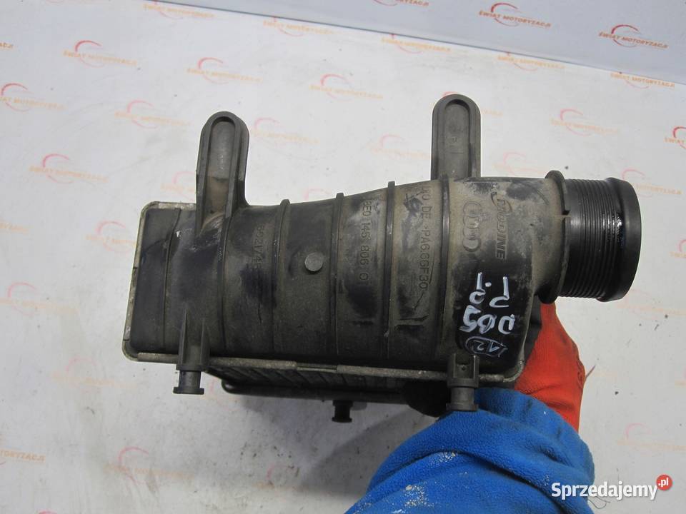 AUDI A4 B7 SLINE 08r intercooler 8E0145806Q osobowe