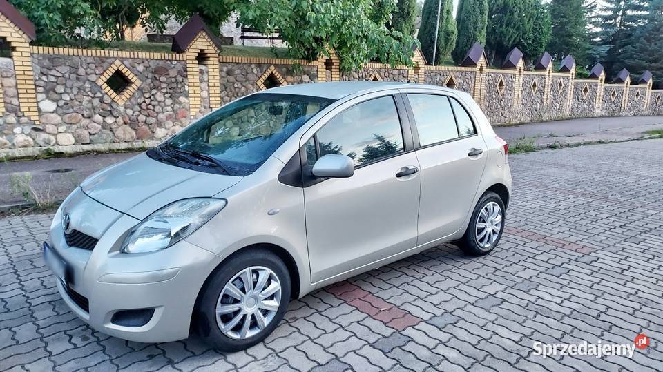 TOYOTA YARIS 133 benzyna 100 6 biegow Warszawa