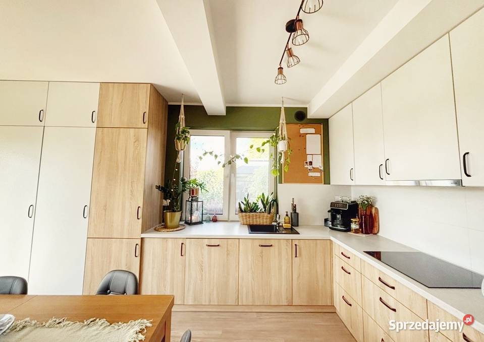 Nowoczesny dom z 2021 r bliźniak Kamieniec Wrocławski