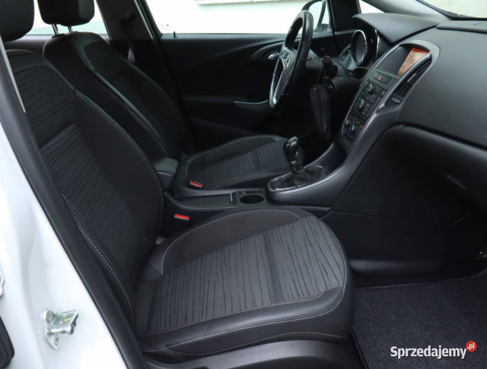 Opel Astra 16 CDTI Piaseczno