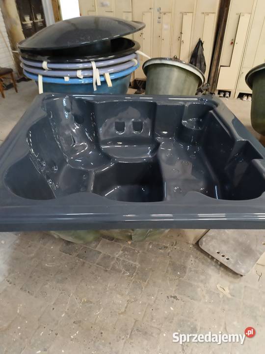 Niecka do jakuzzi laminat 200x200 Chojnice