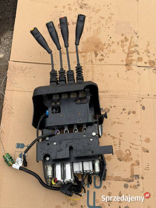 Cesab rozdzielacz hydrauliczny Antonie