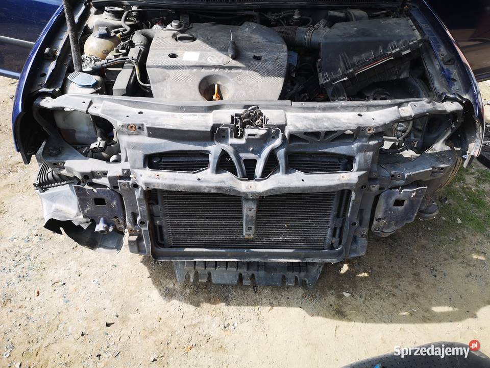 Do sprzedania czesci golf 4 kolor lakieru LB5N 4010000km Tarnów