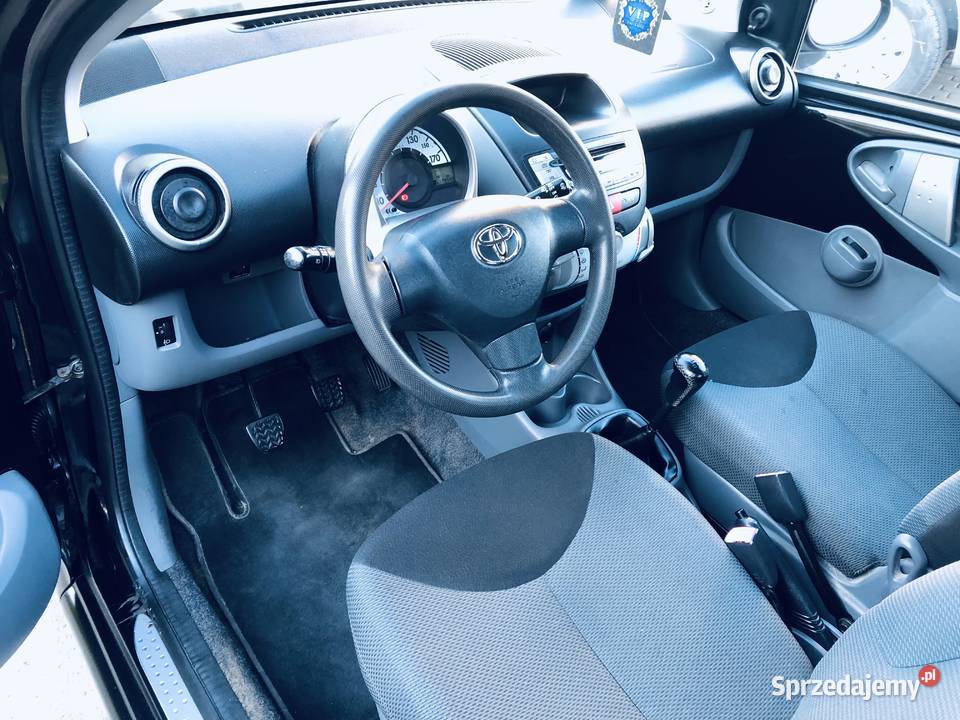 Toyota Aygo 10 VVTi KLIMATYZACJA 5drzwi BLACK Przeworsk