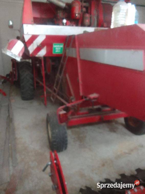 Kombajn zbożowy Massey Ferguson zadbany Słupia pod Kępnem
