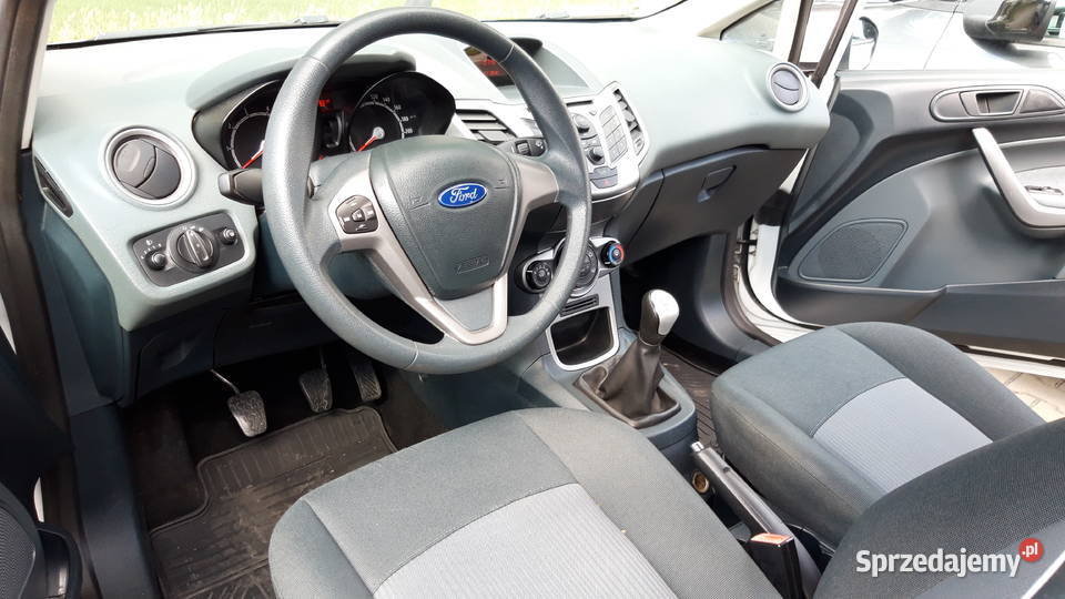 sprzedam Ford Fiesta 125 60 2010 143 podkarpackie Stalowa Wola sprzedam