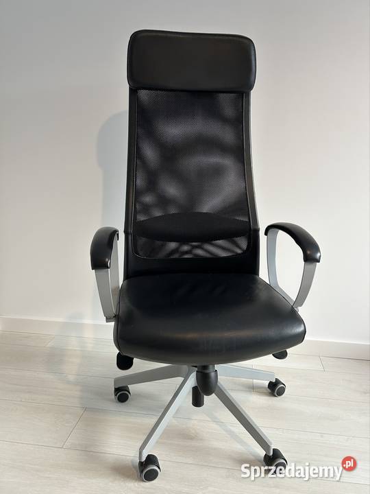 Krzesło biurowe obrotowe czarne Markus IKEA Bożenkowo