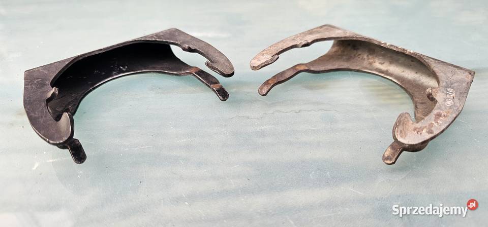 Obejma tlumika mercedes w210 cdi 0009931915 Rok produkcji 1999 Zbąszyń