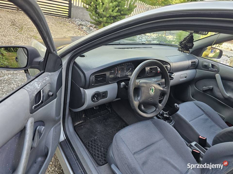 Skoda Octavia 16 lpg gaz hak manualna Chotynin