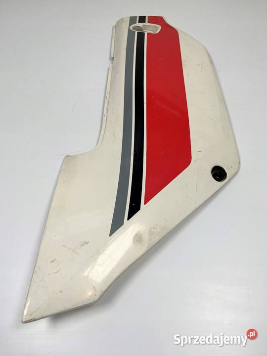 SUZUKI RG 80 88 Owiewka Osłona ramy Bok Boczek L