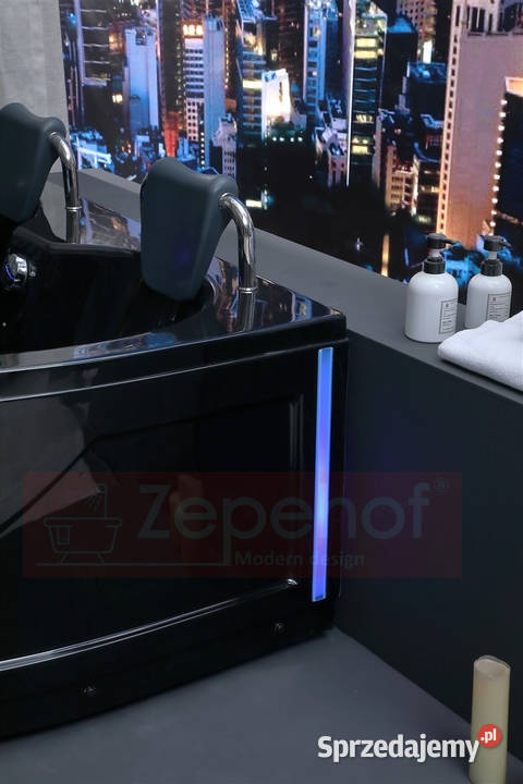 Wirujące dysze Czarna wanna z hydromasażem Grabówka