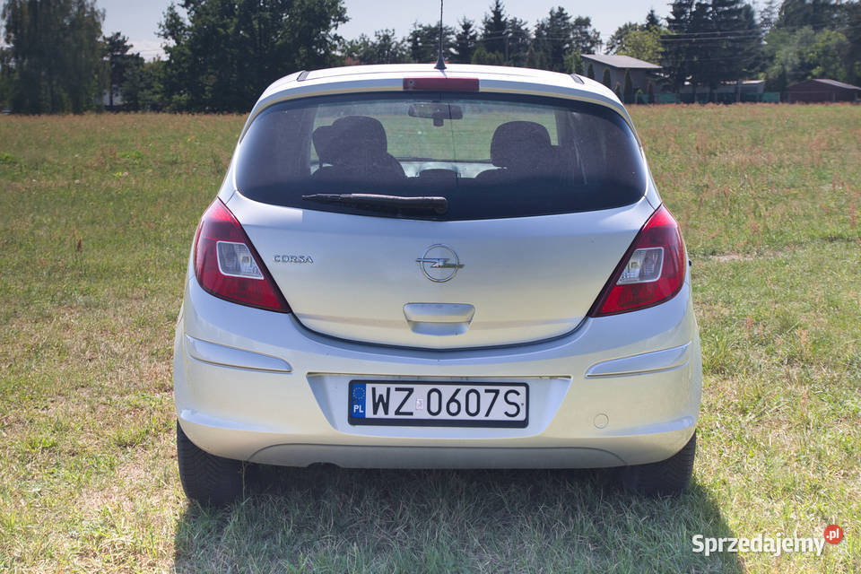 Opel Corsa D 2010 12 63kW 86 Salon wersja 100th wspomaganie kierownicy Błonie