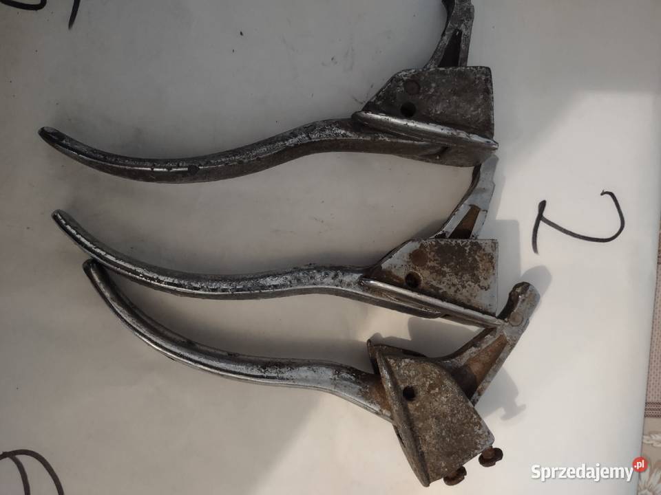 FSO WARSZAWA M 20 KLAMKI ZEWNĘTRZNE KR I DL osobowe sprzedam