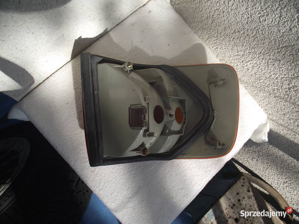 Lampa tylna prawa Audi 100 C4 Oryginał Wrocław sprzedam