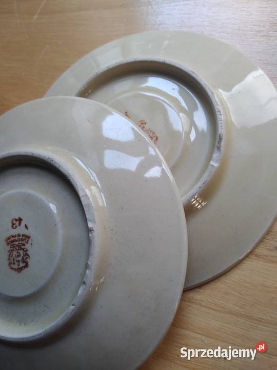 Serwis kawowy filiżanki spodeczki Tułowice PRL Dąbrowa Górnicza
