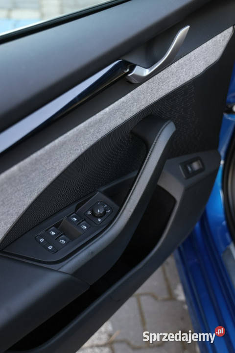 koda Octavia 15 TSI Selection bezwypadkowy światła do jazdy dziennej Tychy