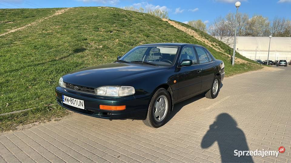 Toyota Camry 1994r xv10 stan kolekcjonerski Rok produkcji 1994 Warszawa