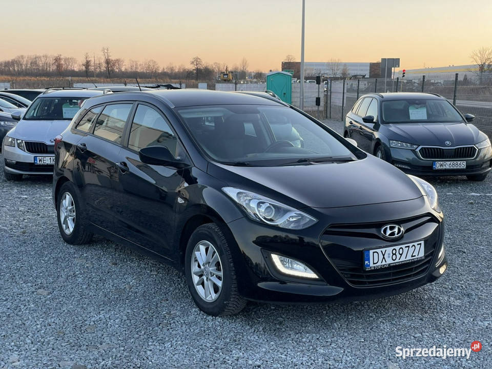 Hyundai i30 II 14 16V MPI 99 2014r 105 zadbany