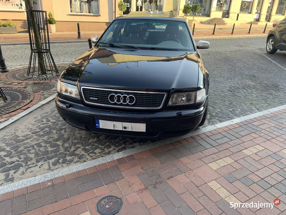 AUDI A8D2 Samochody osobowe mazowieckie Brzóza