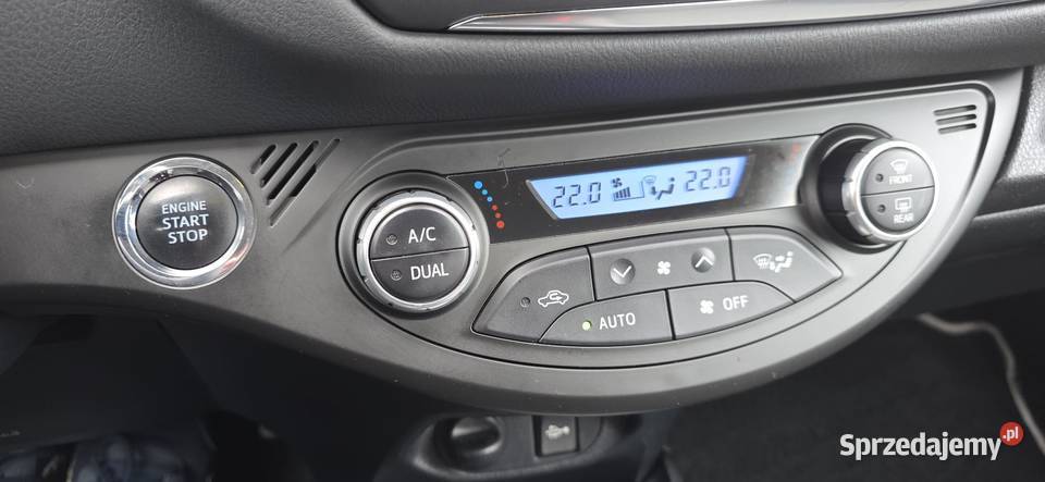 Toyota Yaris 15111 43tkm y20 20th Anniversary wielofunkcyjna kierownica Jaśkowice