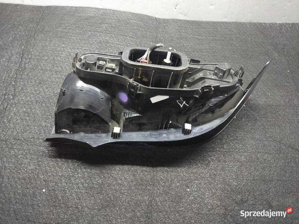 VW UP lampa prawy tył Swarzędz sprzedam